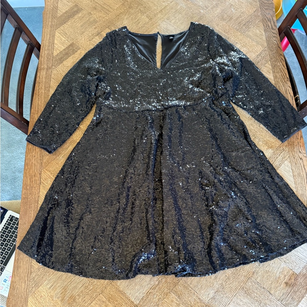 Torrid Black Sequin A-Line Knee Length Dress V-Neck 3/4 Sleeve Size 2